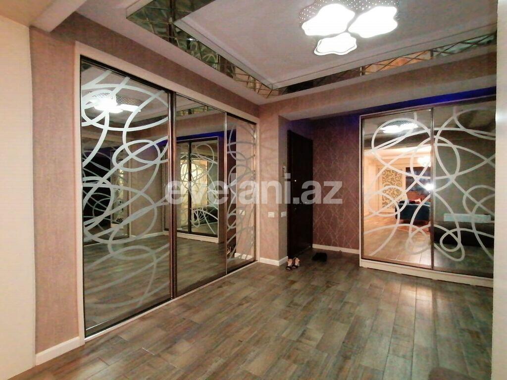 Sale, new building, 3 room, 141 m², 8 November m.