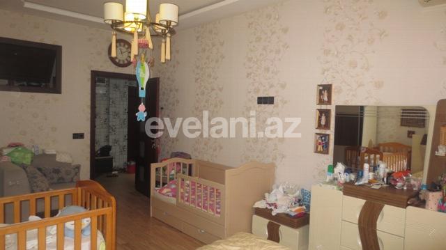 Satılır, yeni tikili, 2 otaqlı, 50 m², İnşaatçılar m.