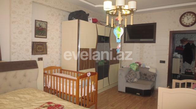 Satılır, yeni tikili, 2 otaqlı, 50 m², İnşaatçılar m.