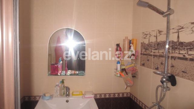 Satılır, yeni tikili, 2 otaqlı, 50 m², İnşaatçılar m.