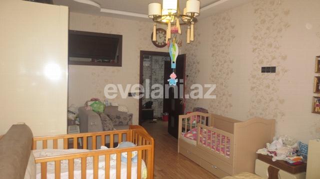 Satılır, yeni tikili, 2 otaqlı, 50 m², İnşaatçılar m.