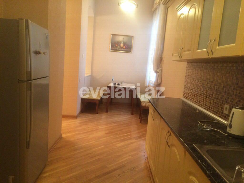 Продаётся, вторичка, 4-комнаты, 180 m², Ичери Шехер m.