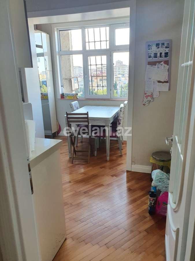 Satılır, köhnə tikili, 5 otaqlı, 128 m²