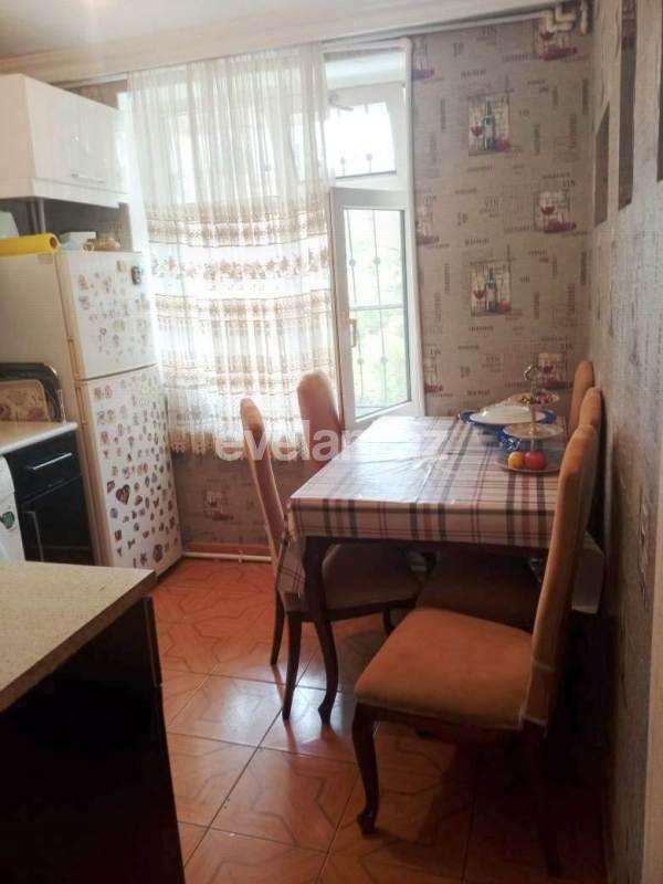 Sale, old building, 3 room, 65 m², 28 may m.