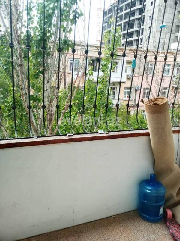 Sale, old building, 3 room, 65 m², 28 may m.