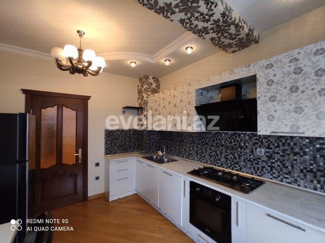 Kirayə verilir, yeni tikili, 3 otaqlı, 140 m², 28 may m.