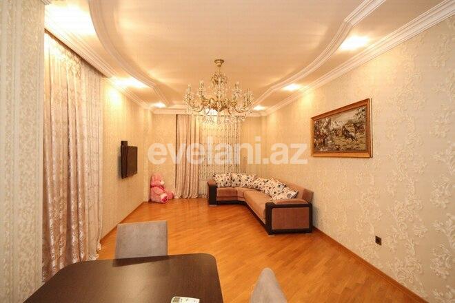 Kirayə verilir, yeni tikili, 3 otaqlı, 140 m², 28 may m.