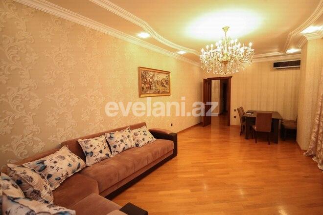 Kirayə verilir, yeni tikili, 3 otaqlı, 140 m², 28 may m.