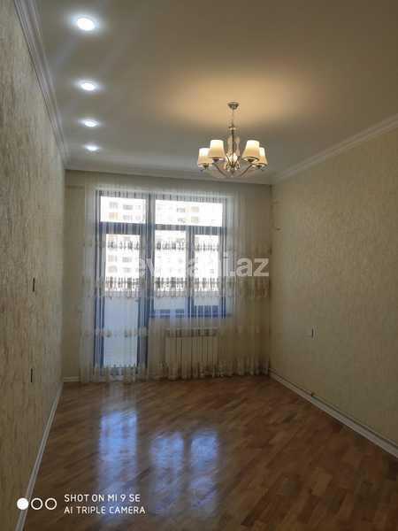 Satılır, yeni tikili, 2 otaqlı, 58 m², İnşaatçılar m.
