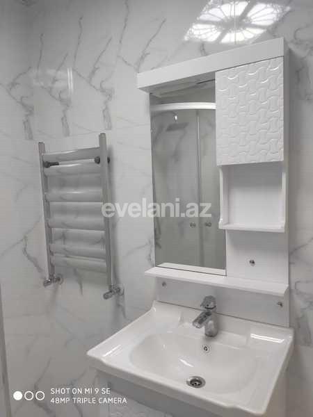 Satılır, yeni tikili, 2 otaqlı, 58 m², İnşaatçılar m.