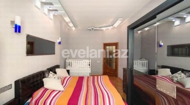 Sale, new building, 4 room, 200 m², Inshaatchilar m.