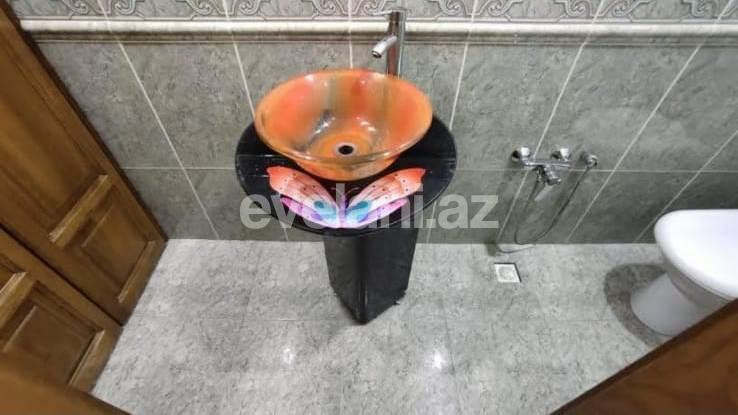 Sale, new building, 4 room, 200 m², Inshaatchilar m.