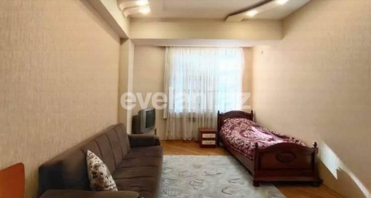 Sale, new building, 4 room, 200 m², Inshaatchilar m.