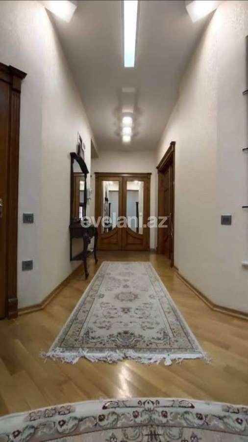 Sale, new building, 4 room, 200 m², Inshaatchilar m.