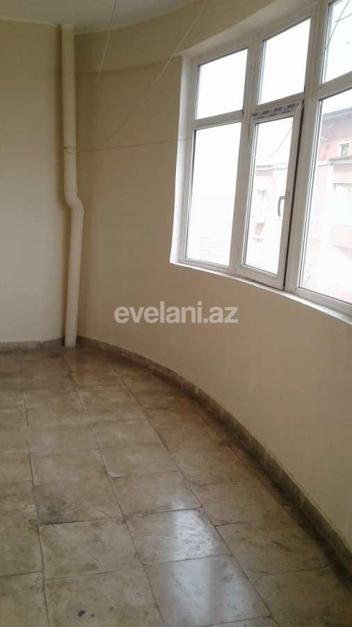 Satılır, yeni tikili, 3 otaqlı, 100 m², 8-ci mikrorayon q.