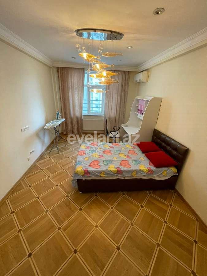 Продаётся, новостройка, 3-комнаты, 136 m², Шах Исмаил Хатаи m.