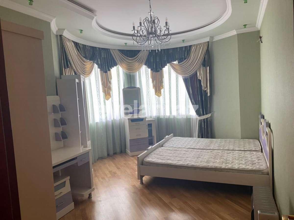 Сдаётся, новостройка, 3-комнаты, 155 m², Гянджлик m.