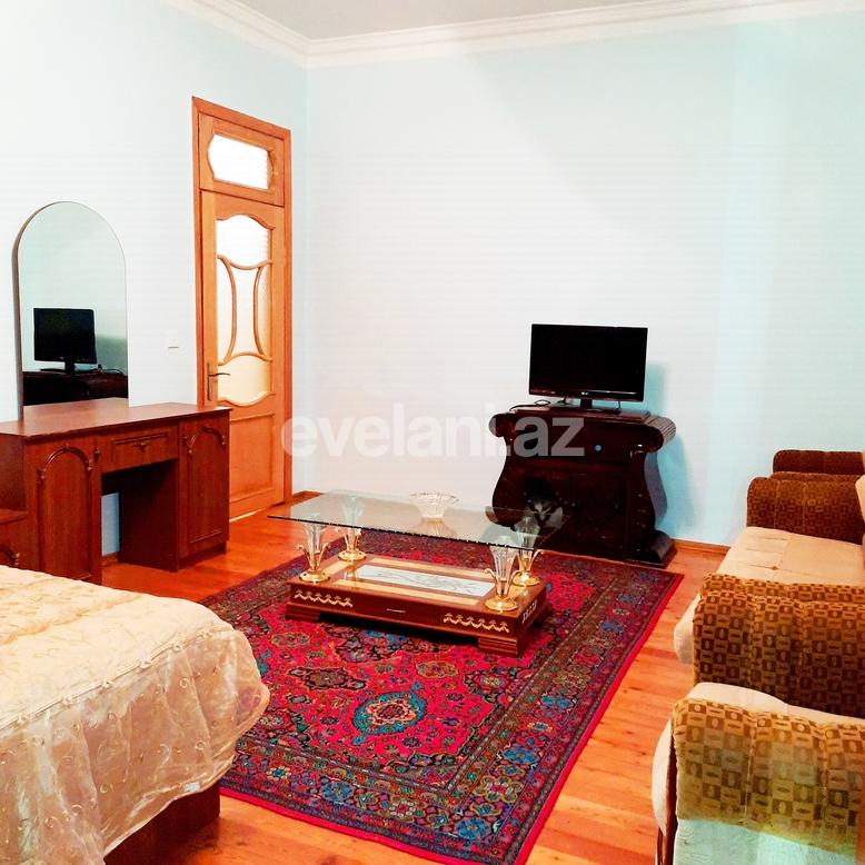 Sale, garden / house, 4 room, 175 m², Inshaatchilar m.