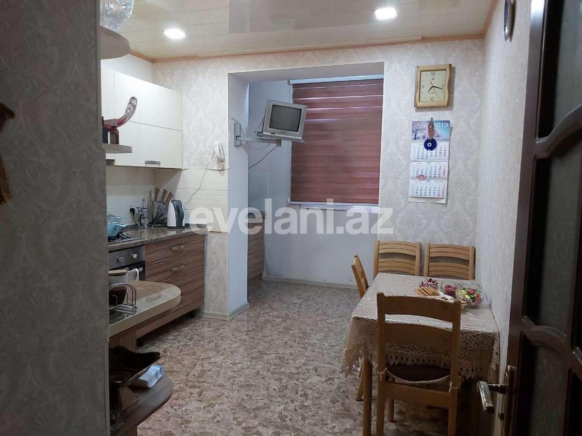 Satılır, köhnə tikili, 3 otaqlı, 88 m², Gənclik m.