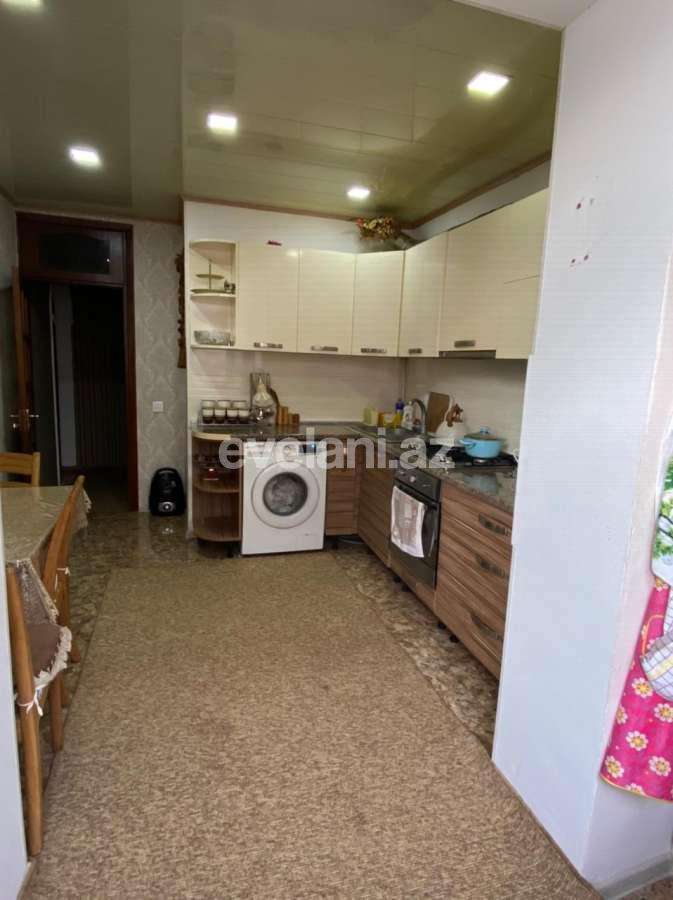 Satılır, köhnə tikili, 3 otaqlı, 88 m², Gənclik m.