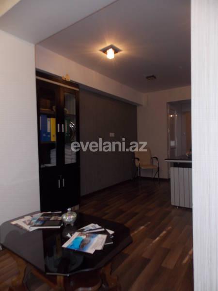 Satılır, obyekt, 50 m², İnşaatçılar m.