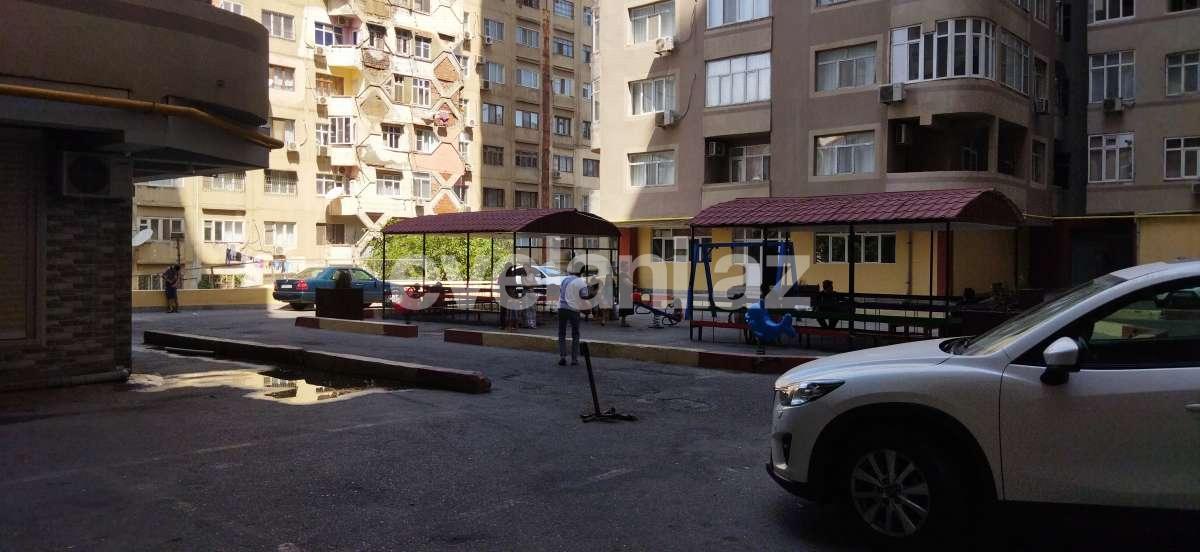 Satılır, yeni tikili, 4 otaqlı, 147 m², Memar Əcəmi m.