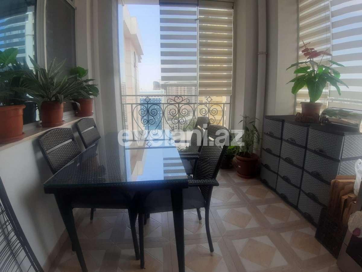 Satılır, yeni tikili, 4 otaqlı, 214 m², Elmlər Akademiyası m.