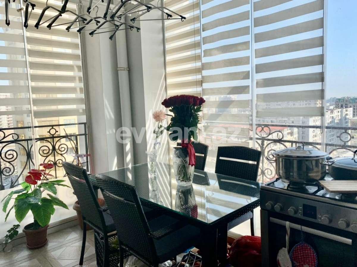 Satılır, yeni tikili, 4 otaqlı, 214 m², Elmlər Akademiyası m.