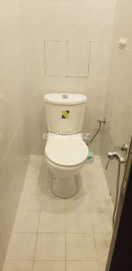 Rent, old building, 3 room, 80 m², Elmlar Akademiyası m.