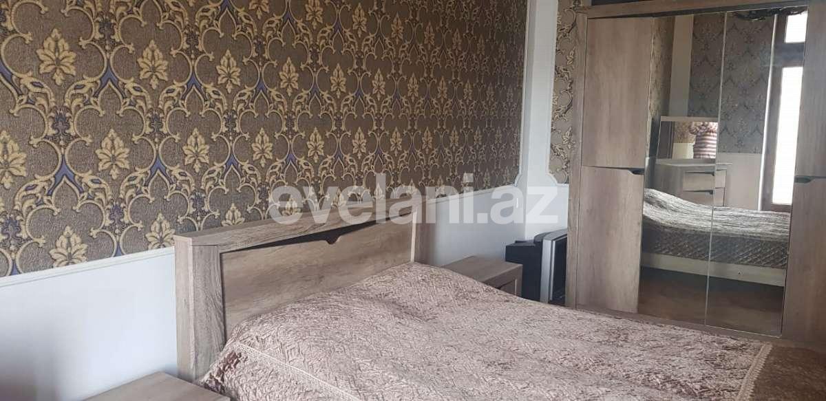 Rent, old building, 3 room, 80 m², Elmlar Akademiyası m.