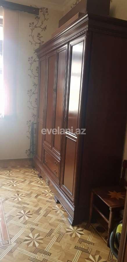 Rent, old building, 3 room, 80 m², Elmlar Akademiyası m.