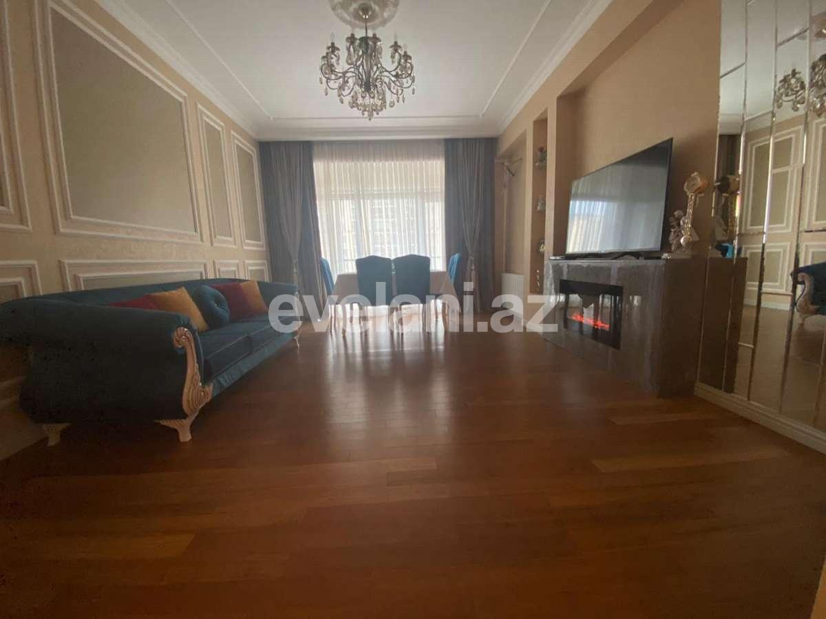 Satılır, yeni tikili, 3 otaqlı, 130 m², Elmlər Akademiyası m.