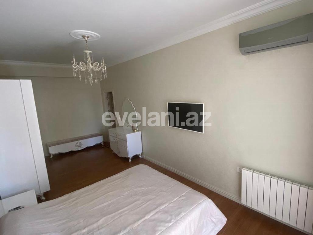 Satılır, yeni tikili, 3 otaqlı, 130 m², Elmlər Akademiyası m.
