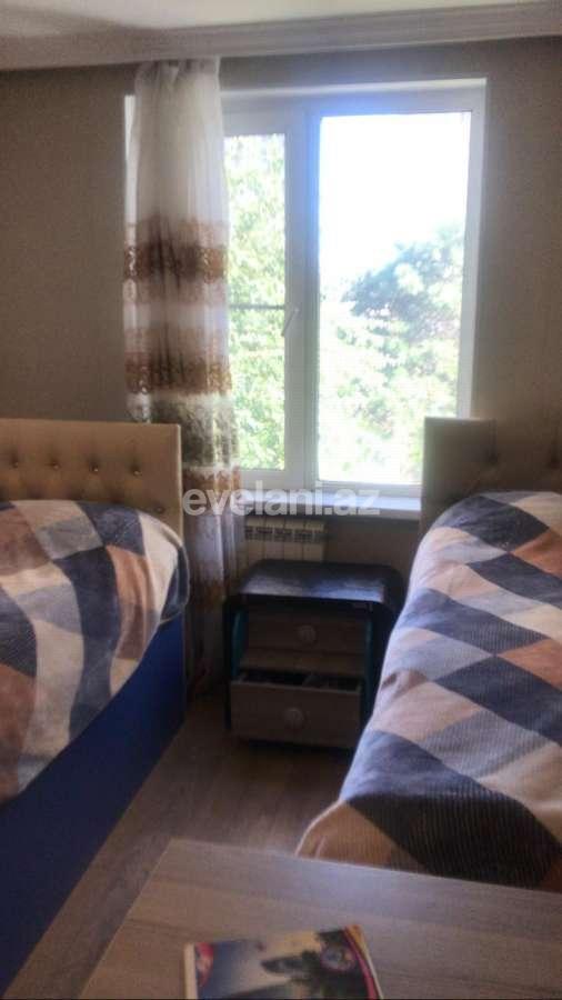 Satılır, köhnə tikili, 3 otaqlı, 75 m², Elmlər Akademiyası m.