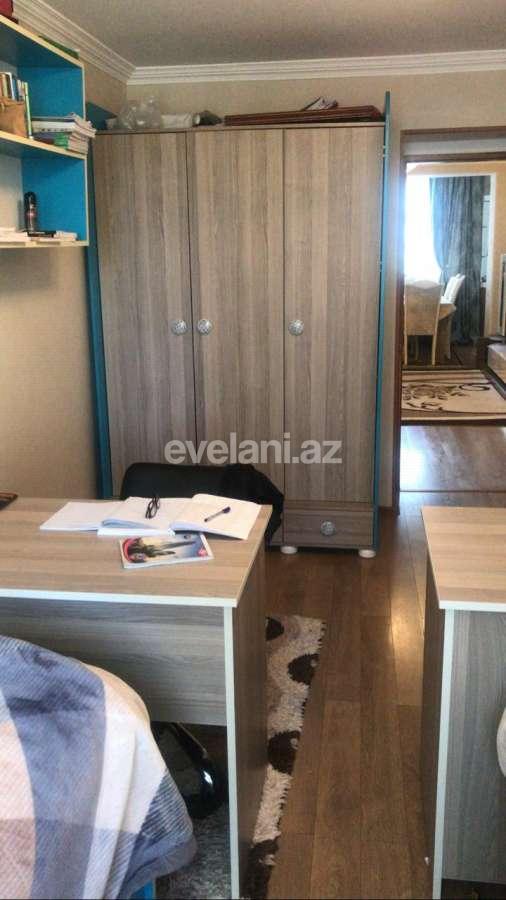 Satılır, köhnə tikili, 3 otaqlı, 75 m², Elmlər Akademiyası m.