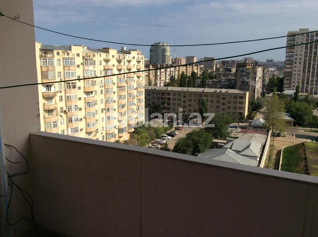 Kirayə verilir, yeni tikili, 2 otaqlı, 65 m², İnşaatçılar m.