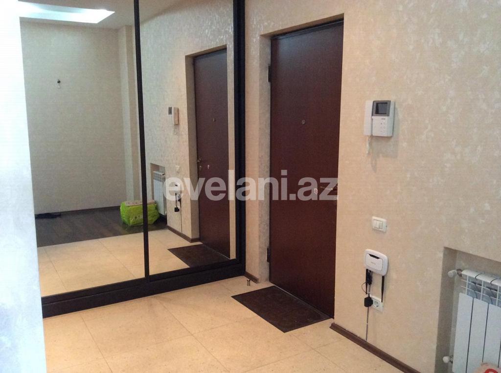 Kirayə verilir, yeni tikili, 2 otaqlı, 65 m², İnşaatçılar m.