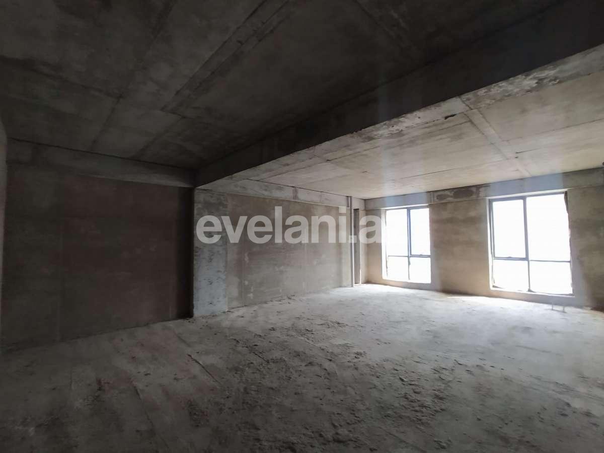 Sale, new building, 4 room, 242 m², 28 may m.