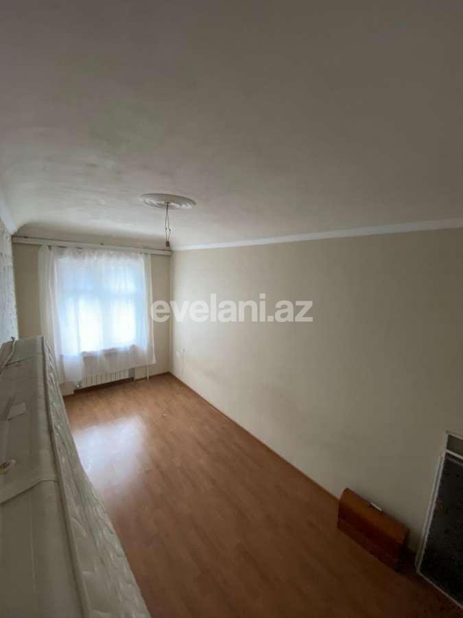 Satılır, köhnə tikili, 3 otaqlı, 75 m², Neftçilər m.