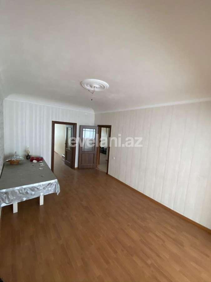 Satılır, köhnə tikili, 3 otaqlı, 75 m², Neftçilər m.