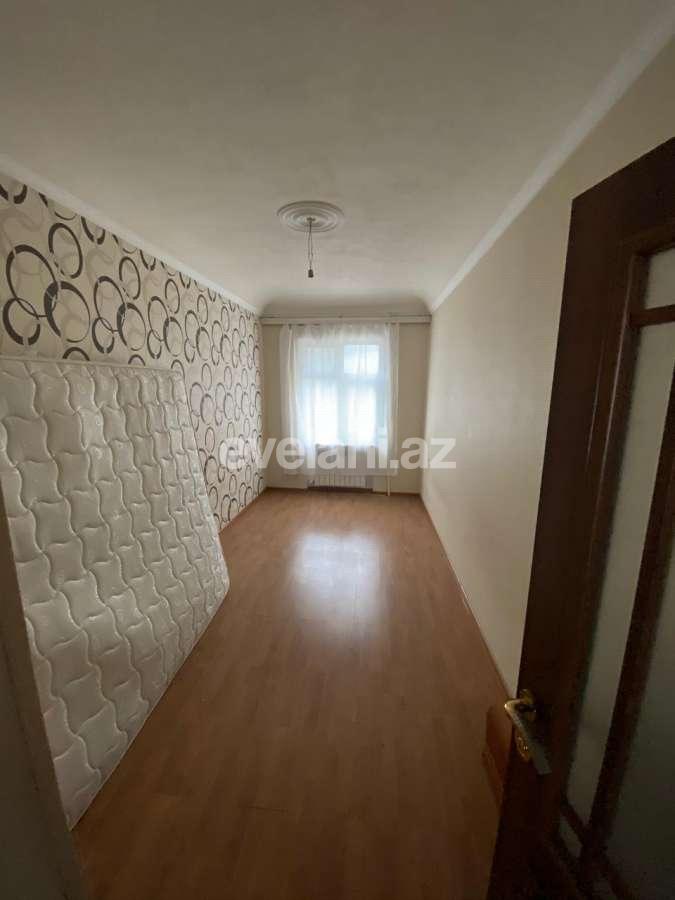Satılır, köhnə tikili, 3 otaqlı, 75 m², Neftçilər m.