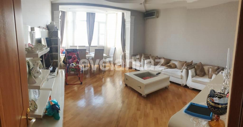 Satılır, yeni tikili, 3 otaqlı, 111 m², İnşaatçılar m.