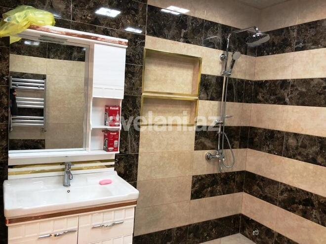 Satılır, yeni tikili, 3 otaqlı, 140 m², 28 may m.