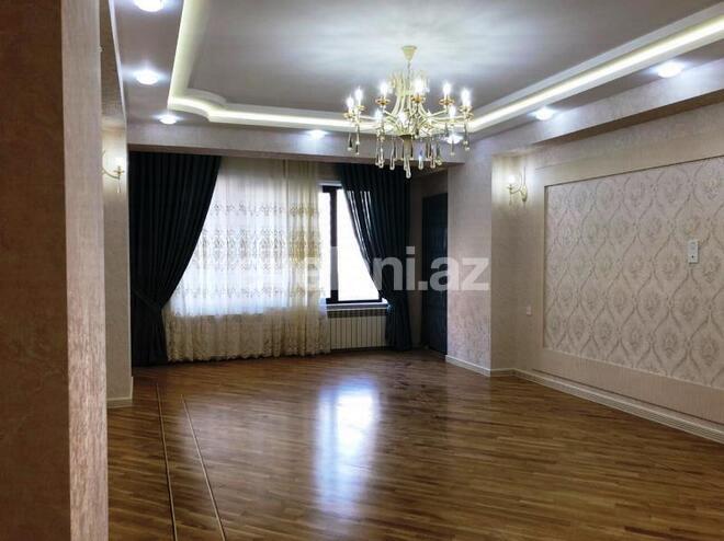 Satılır, yeni tikili, 3 otaqlı, 140 m², 28 may m.