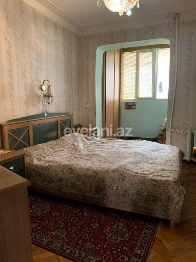 Sale, old building, 3 room, 67 m², Icheri Sheher m.