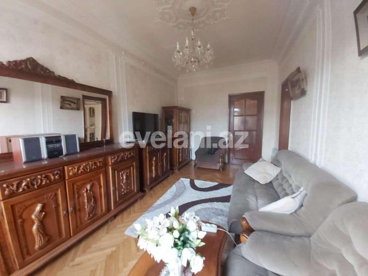 Продаётся, вторичка, 2-комнаты, 60 m², Элмляр Академиясы m.