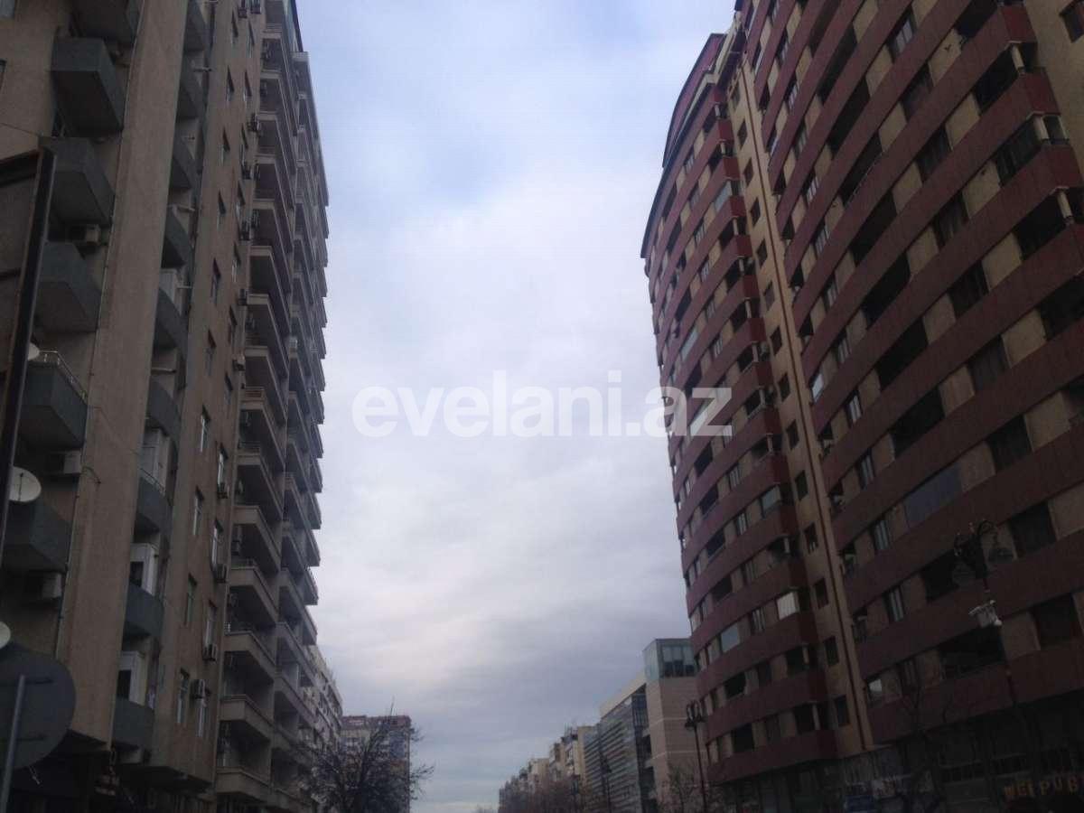 Sale, new building, 4 room, 180 m², Nasimi r.