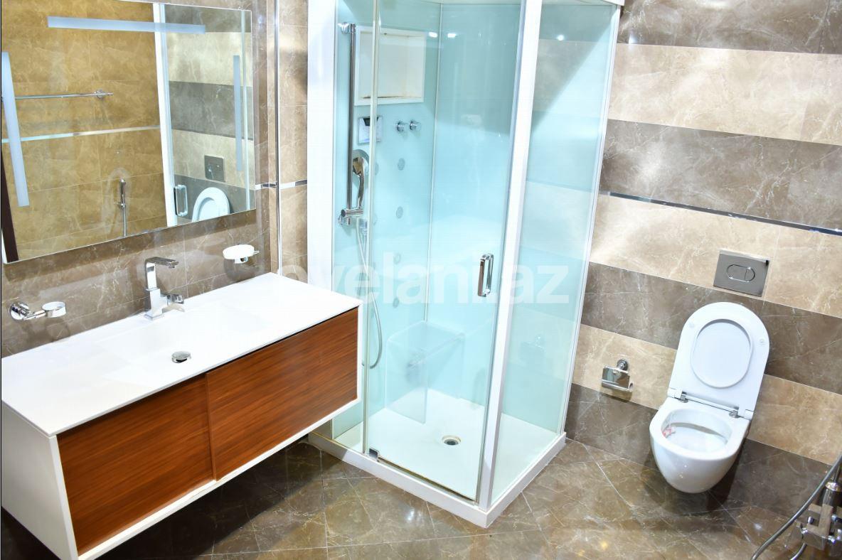 Sale, new building, 4 room, 180 m², Nasimi r.