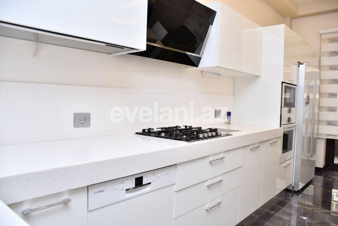 Sale, new building, 4 room, 180 m², Nasimi r.