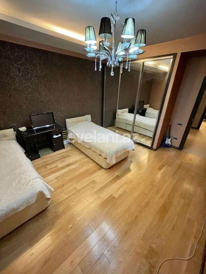 Sale, new building, 3 room, 161 m², 28 may m.